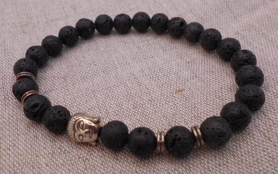 Lavas rokassprādze ar sudraba krāsas  budas galviņu un starplikām (19-20 cm)