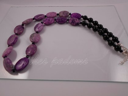 Okeāna jašmas un ahāta kaklarota