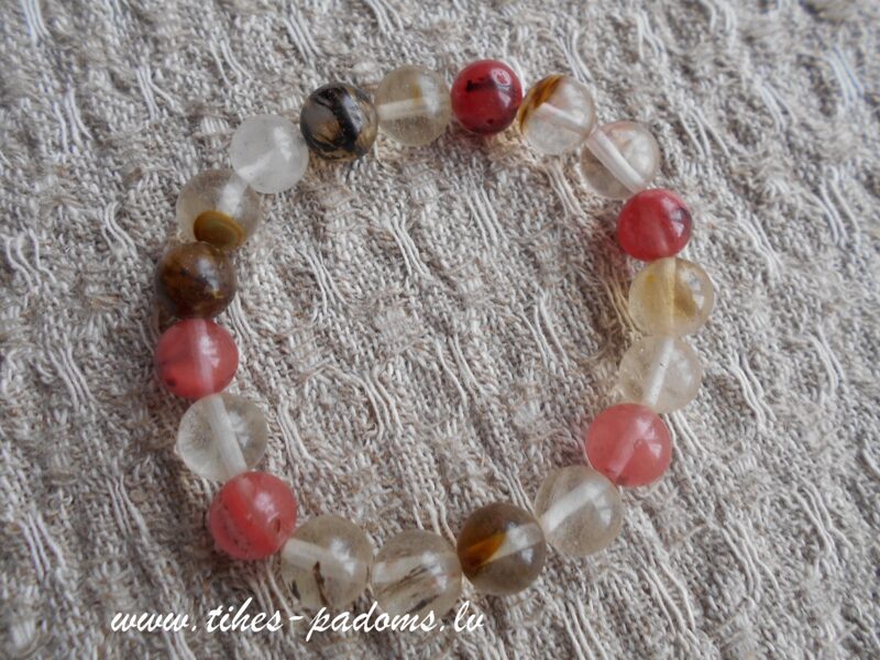 Krāsainas prenīta aproces (izm. 17-18 cm)