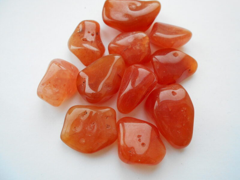 Karneols (serdoliks, sards), gaišais, pulēts, L izmērs (Carnelian) Malawi