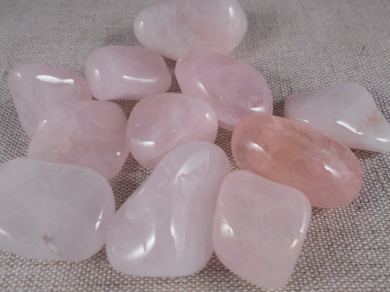 Rožu kvarcs, apstrādāts, L izmērs